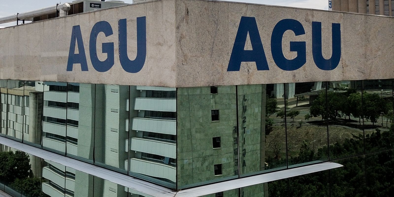 AGU declara ao STF que a lei da dosimetria é inconstitucional