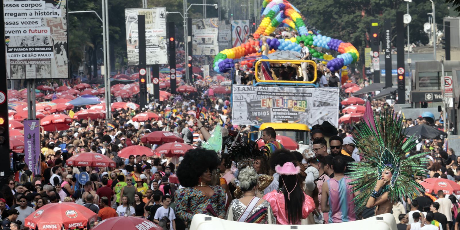 Jurista classifica como inconstitucional projeto de lei que veta crianças em eventos LGBTQIA+