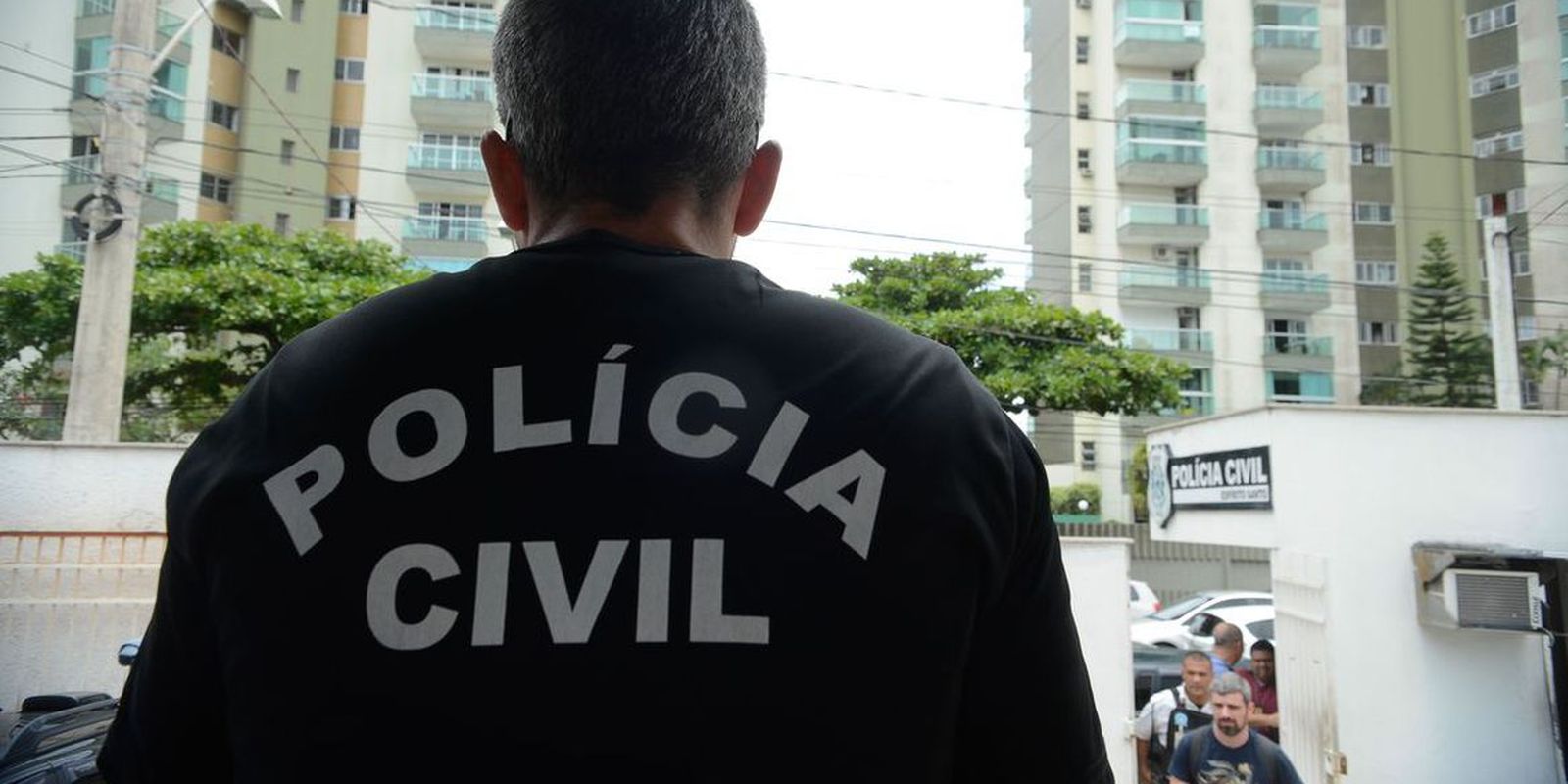 Polícia civil deflagra operação contra o núcleo financeiro do Comando Vermelho