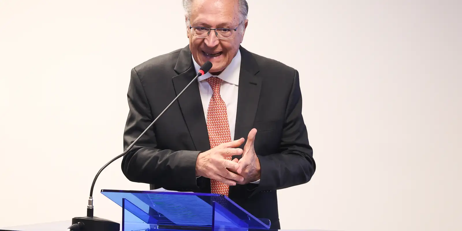 Governo busca aval do TCU para retomar obras da Transnordestina