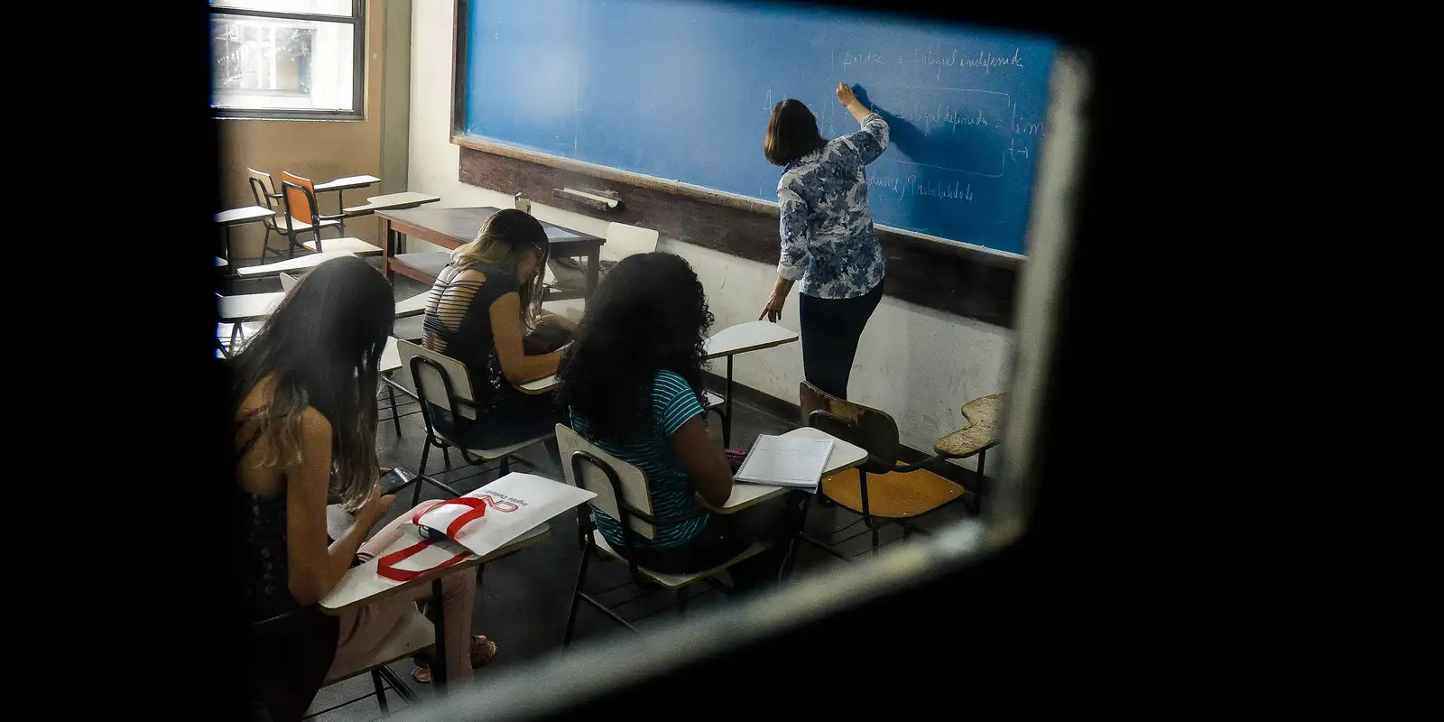 Docentes de licenciatura têm até o dia 8 para se candidatar a prêmio
