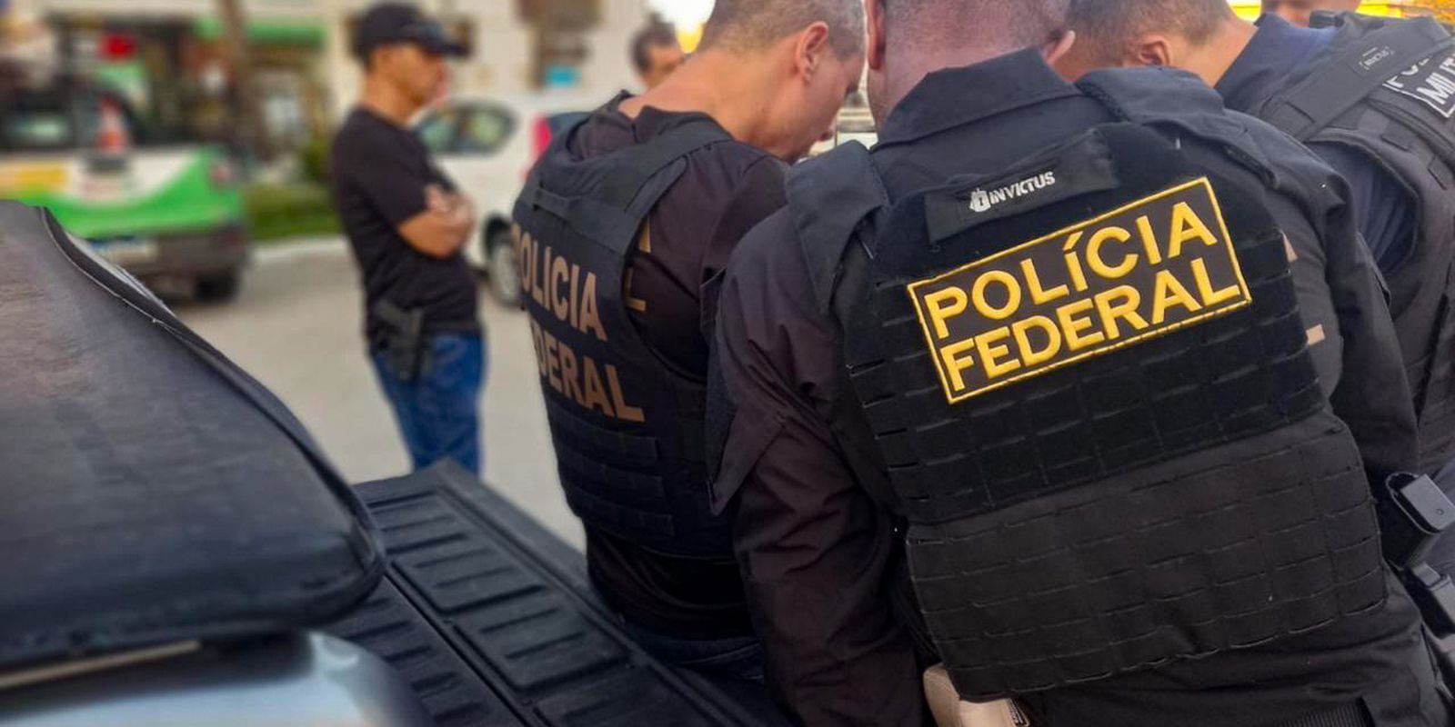 Operação da PF prende bicheiro, ex-presidente da Alerj e pastor no Rio