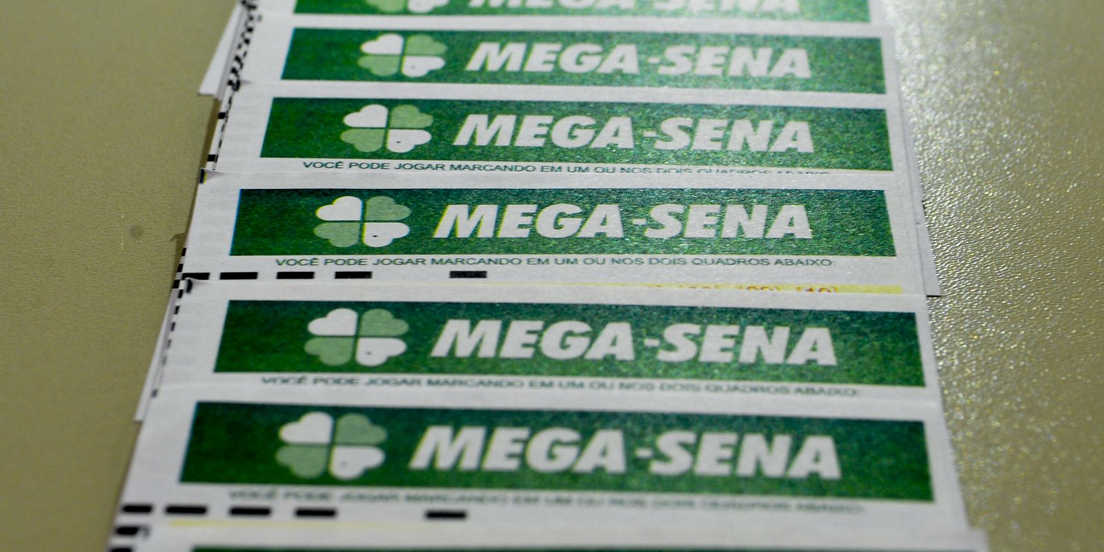 Mega-Sena: Números do concurso 3.027 são sorteados neste sábado (4)