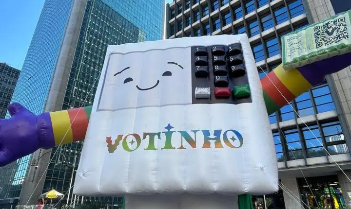 Trigésima Parada do Orgulho LGBT+ destaca a relevância do voto