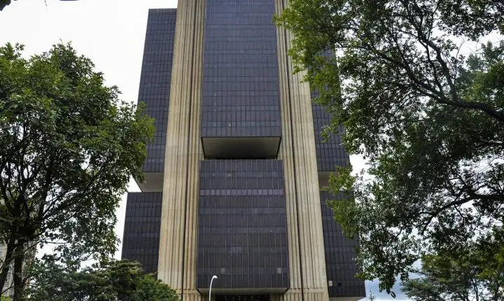 Banco Central corta taxa de juros básica para 14,5% ao ano