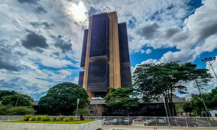 Bancos direcionam R$ 5,7 bilhões de valores esquecidos ao Desenrola