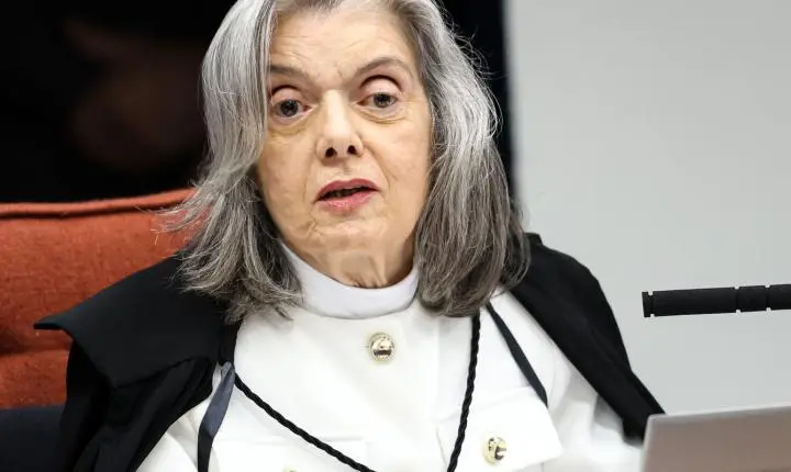 Cármen Lúcia acompanha relator e vota pela condenação de Eduardo Bolsonaro por difamação