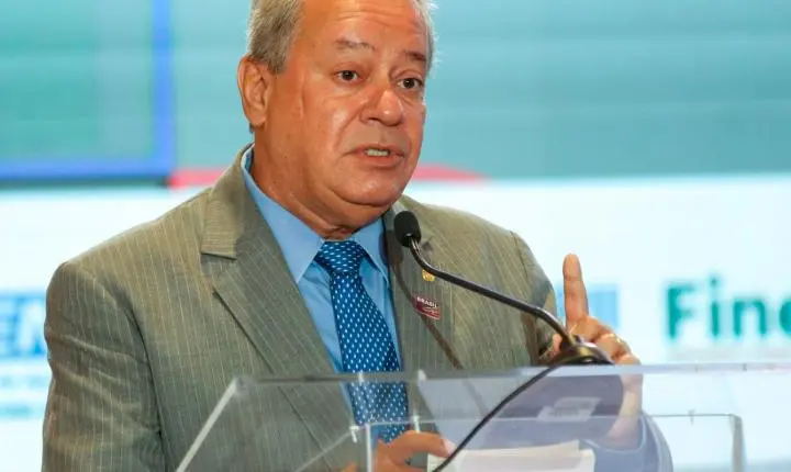 CNI expressa preocupação com risco a exportações brasileiras por tarifa de 25% dos EUA