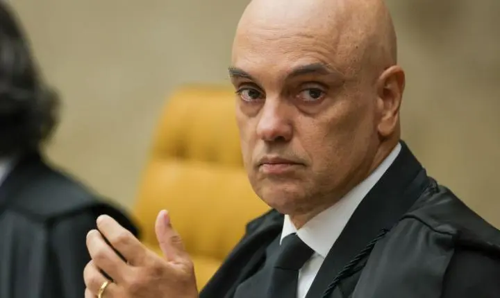 Fachin permite que AGU defenda Moraes em ação judicial nos EUA