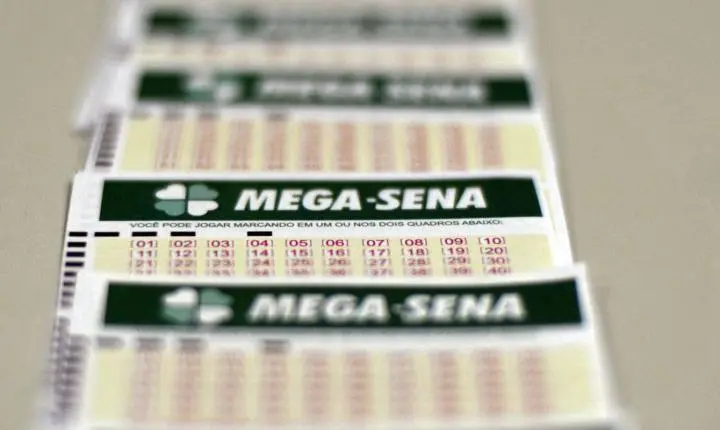 Mega-Sena acumula e prêmio principal alcança R$ 27 milhões