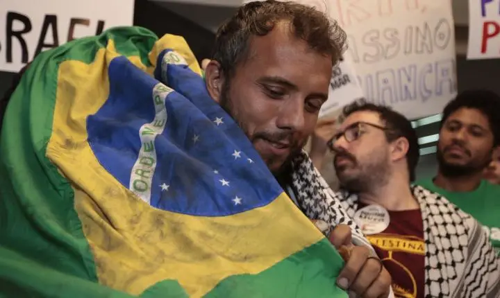 Morre mãe do ativista brasileiro Thiago Ávila, detido em Israel