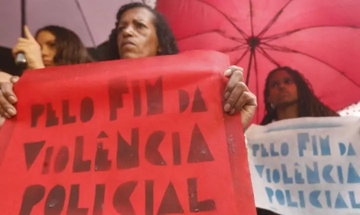Organizações divulgam documento sobre massacres na Favela Nova Brasília
