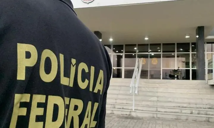 Polícia Federal combate esquema de anúncios falsos que se passavam por serviços públicos