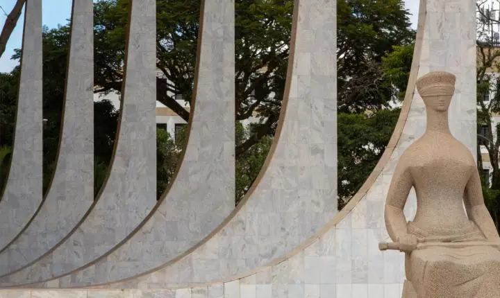 STF paralisa análise de recurso crucial para a revisão da vida toda