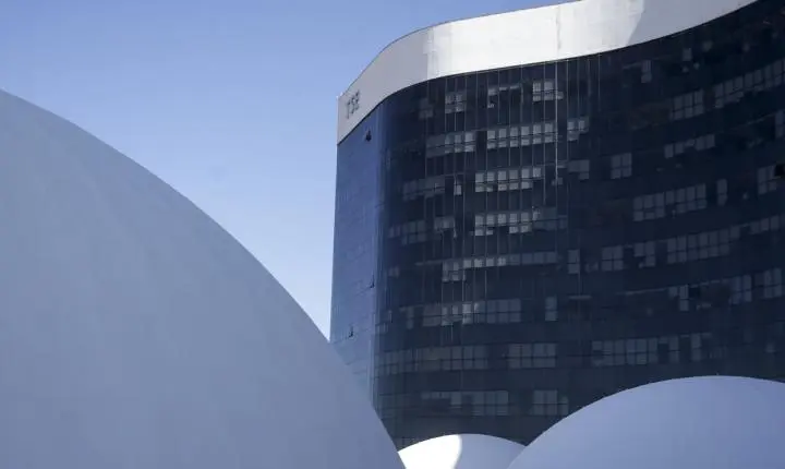 TSE anula mandato de governador de Roraima e ordena novo pleito