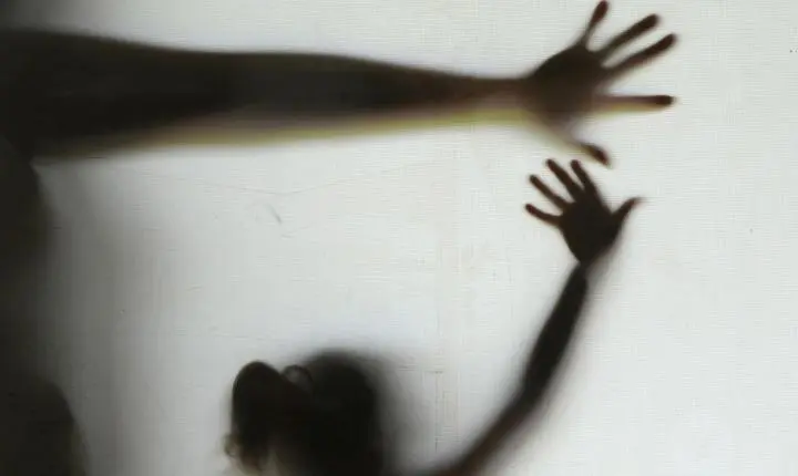 Brasil registra 64 casos diários de violência sexual contra meninas
